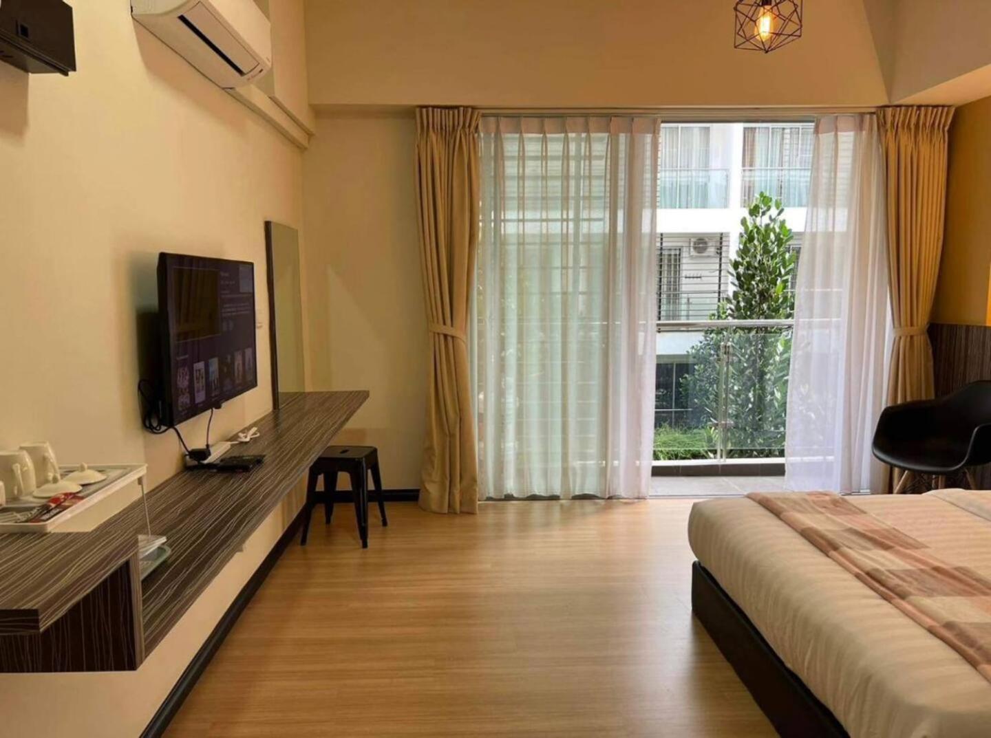 Laxzone 2.0 Apartment Кота Кинабалу Екстериор снимка